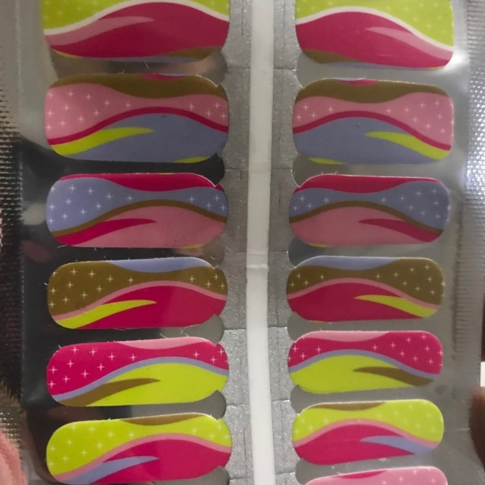 100% Nail polish strips pick 1 - Picture 8 of 16